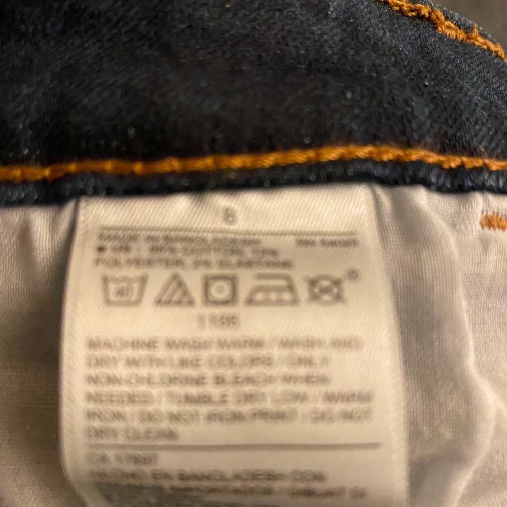 Jeans - Picture 3 of 5
